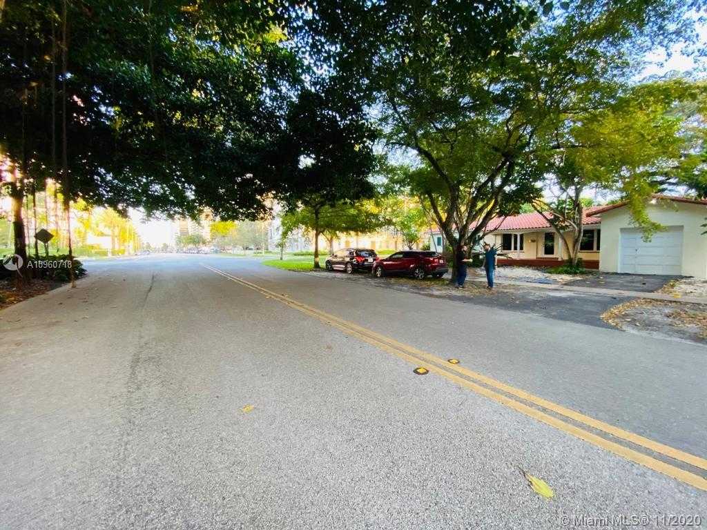 Small Image of 800 ANDALUSIA AVE, Coral Gables Number 27