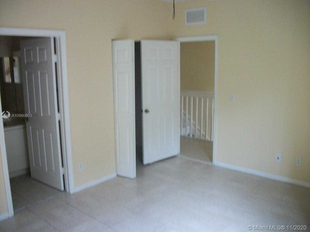 Small Image of 1489 SOUTH WEST 1 ST #., Homestead Number 21