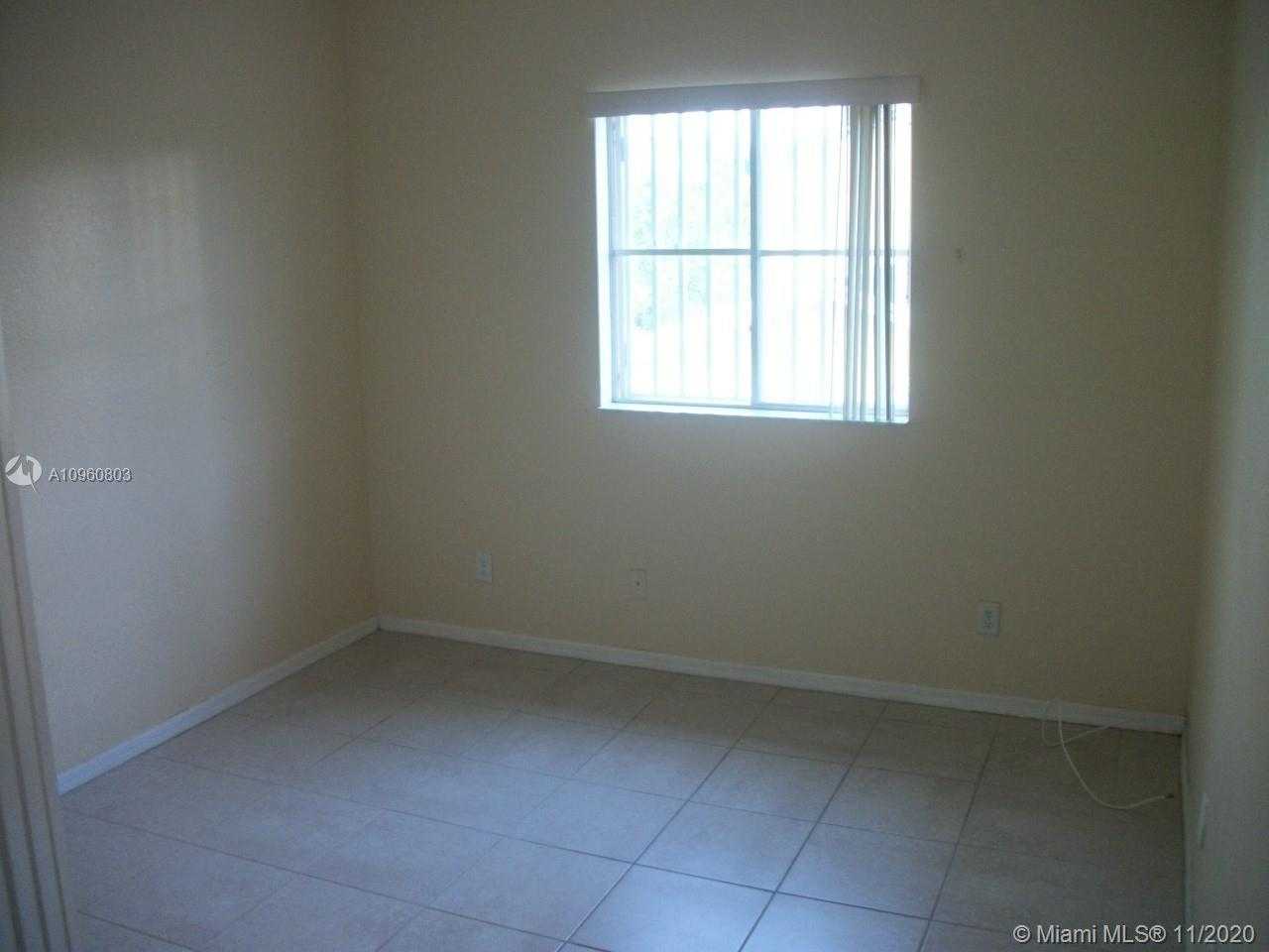 Small Image of 1489 SOUTH WEST 1 ST #., Homestead Number 30