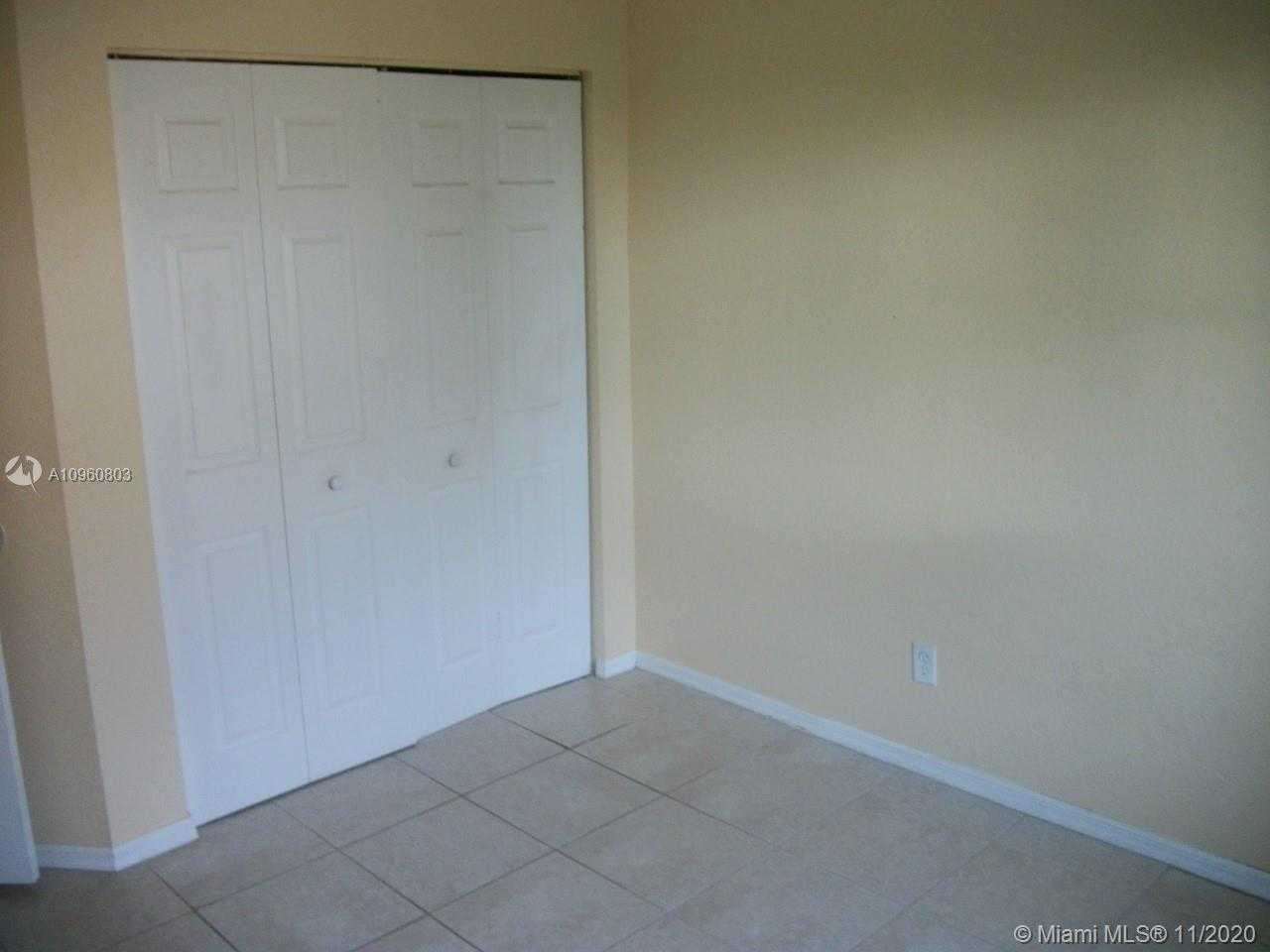 Small Image of 1489 SOUTH WEST 1 ST #., Homestead Number 31