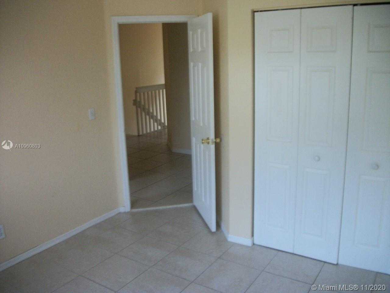 Small Image of 1489 SOUTH WEST 1 ST #., Homestead Number 32