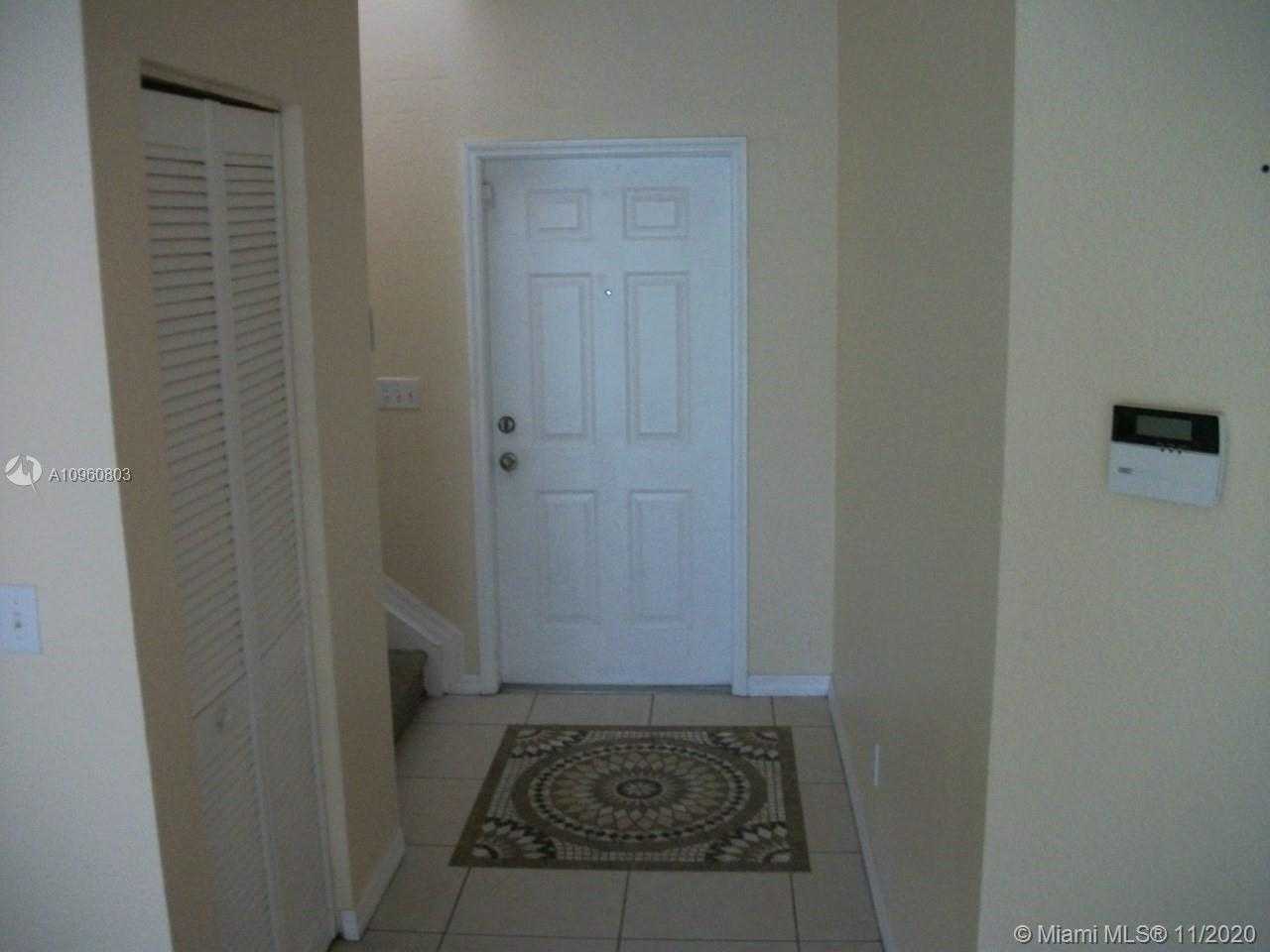 Small Image of 1489 SOUTH WEST 1 ST #., Homestead Number 6