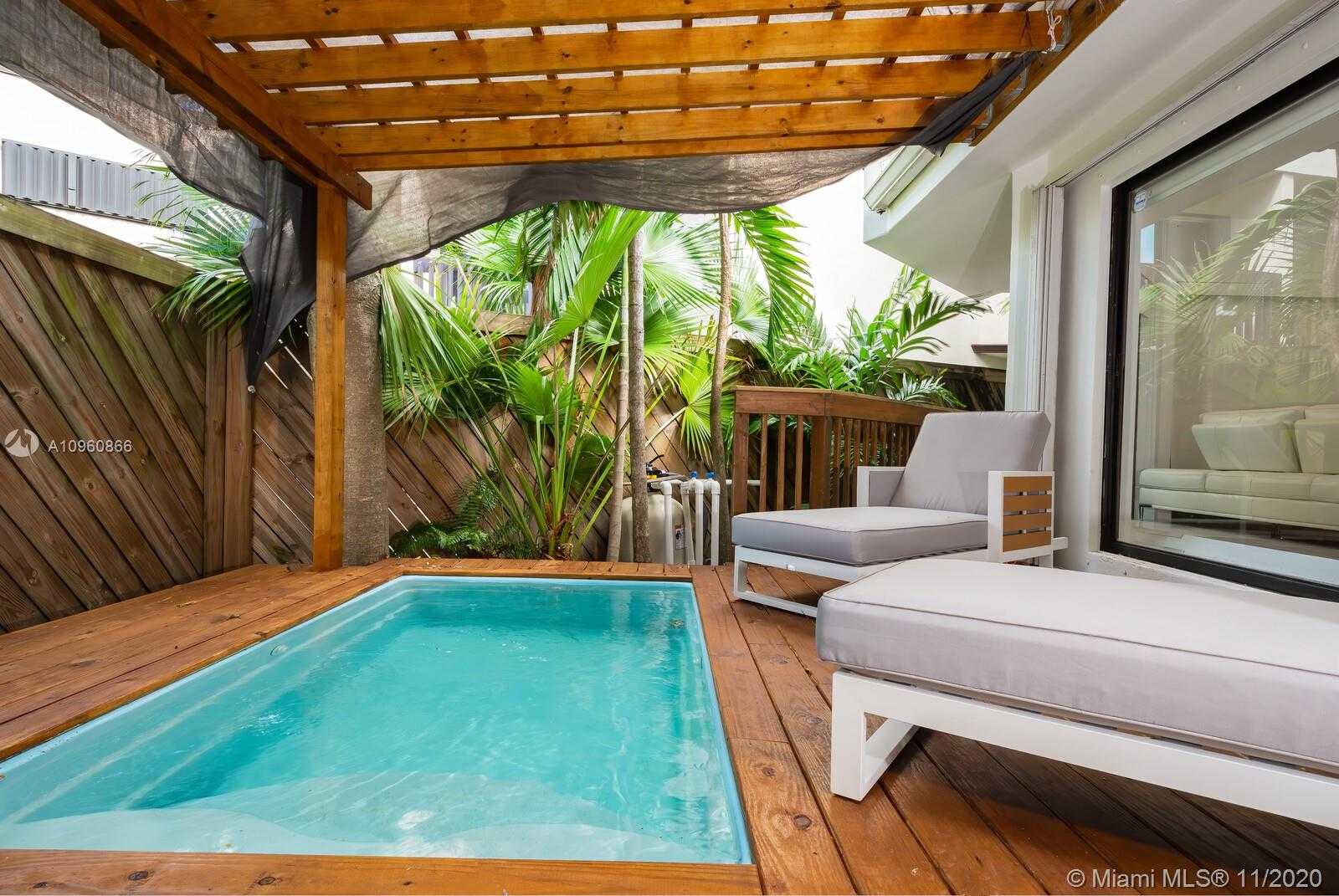 Small Image of 2575 TIGERTAIL AVE, Coconut Grove Number 19