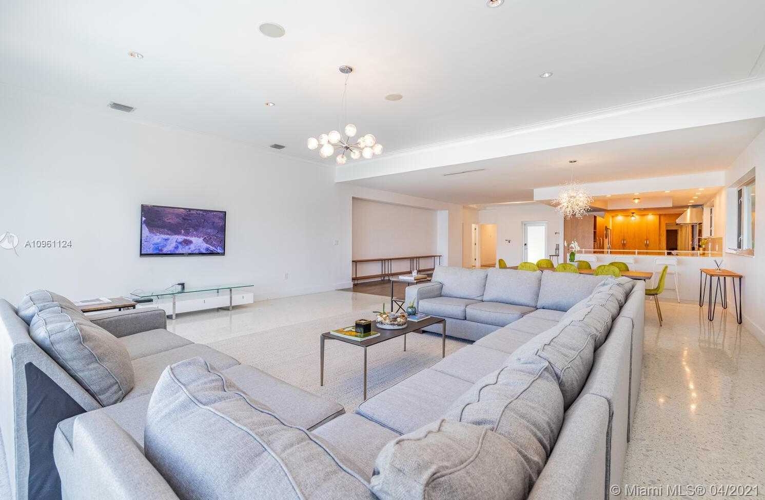 Small Image of 620 WEST DILIDO DR, Miami Beach Number 10