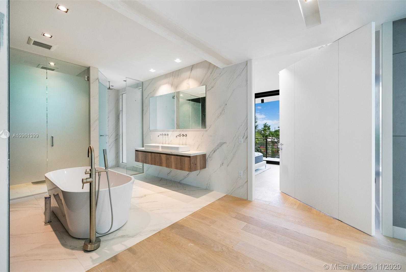 Small Image of 770 SOUTH SHORE DR, Miami Beach Number 10