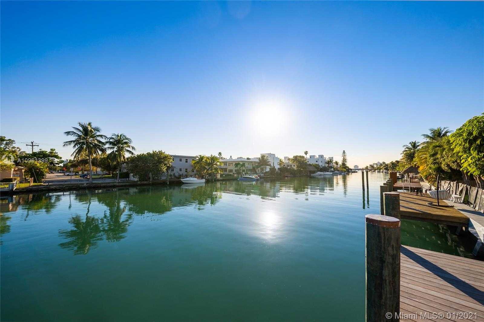 Small Image of 770 SOUTH SHORE DR, Miami Beach Number 23