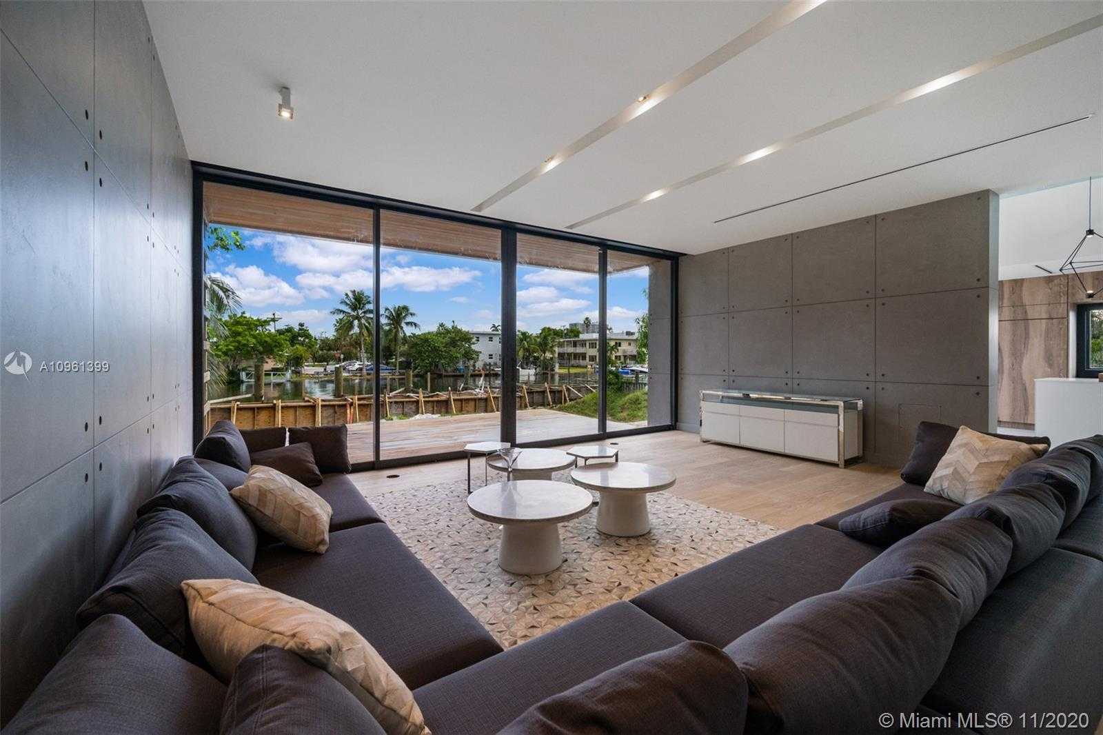Small Image of 770 SOUTH SHORE DR, Miami Beach Number 8
