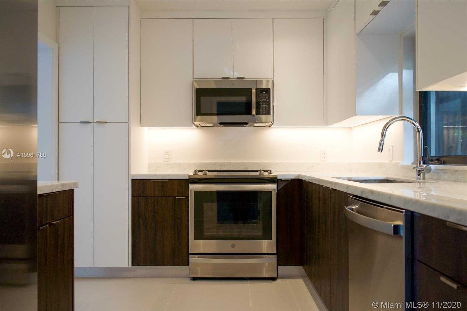 Small Image of 511 SAN JUAN DR #., Coral Gables Number 14
