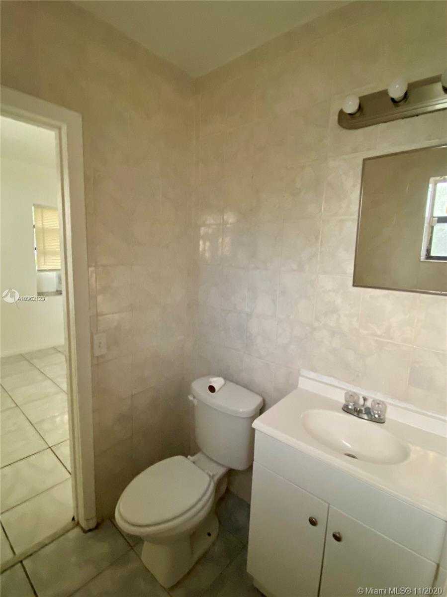 Small Image of 612 NORTH WEST 6TH CT #R, Hallandale Beach Number 16