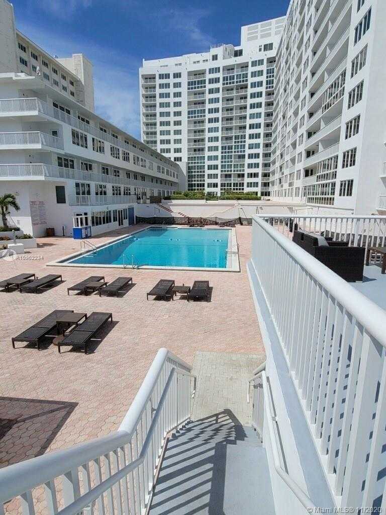 Small Image of 5401 COLLINS AVE #1119, Miami Beach Number 15