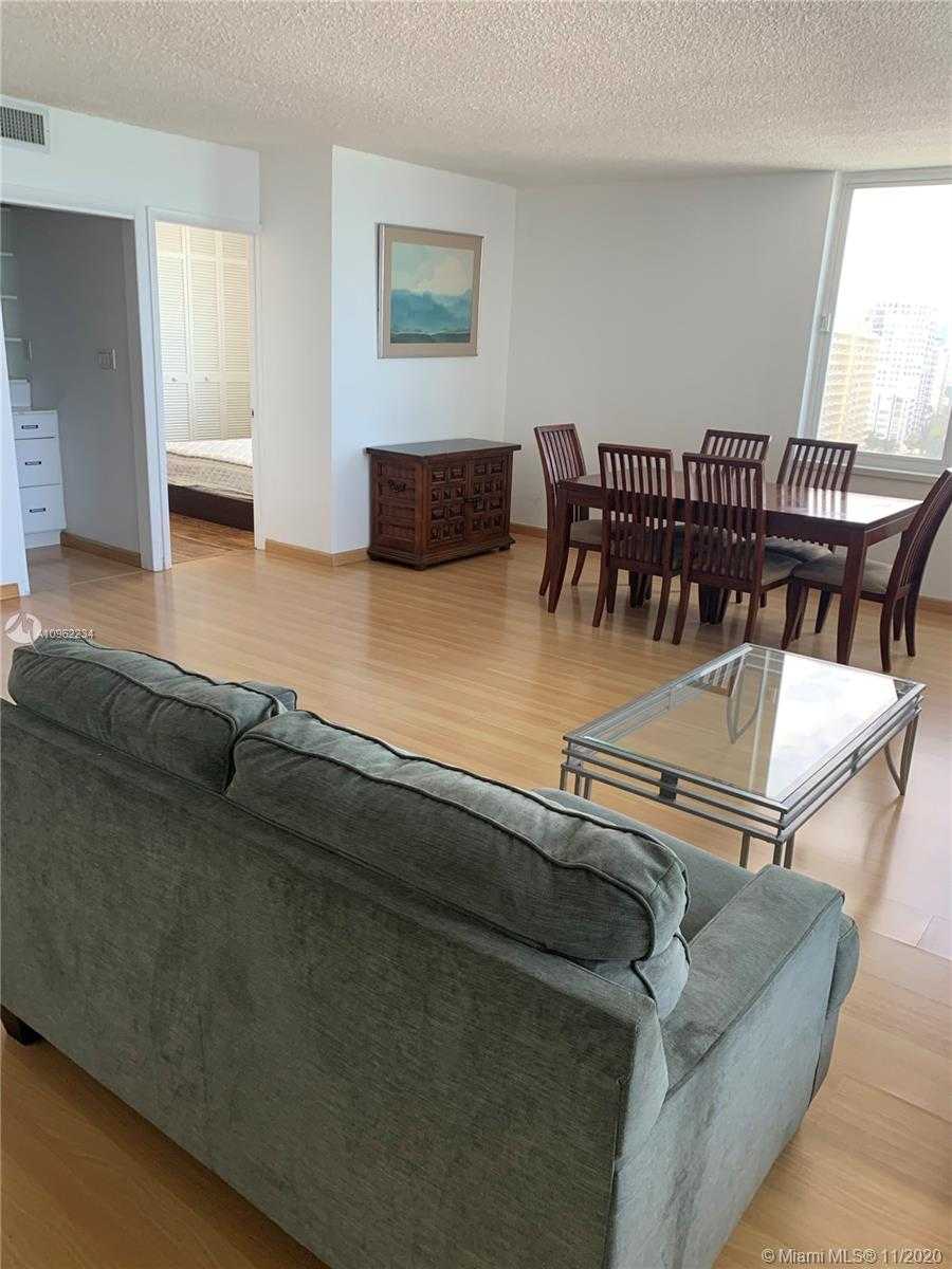 Small Image of 5401 COLLINS AVE #1119, Miami Beach Number 6