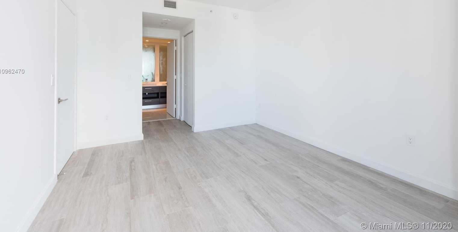 Small Image of 45 SOUTH WEST 9TH ST #2705, Miami Number 14