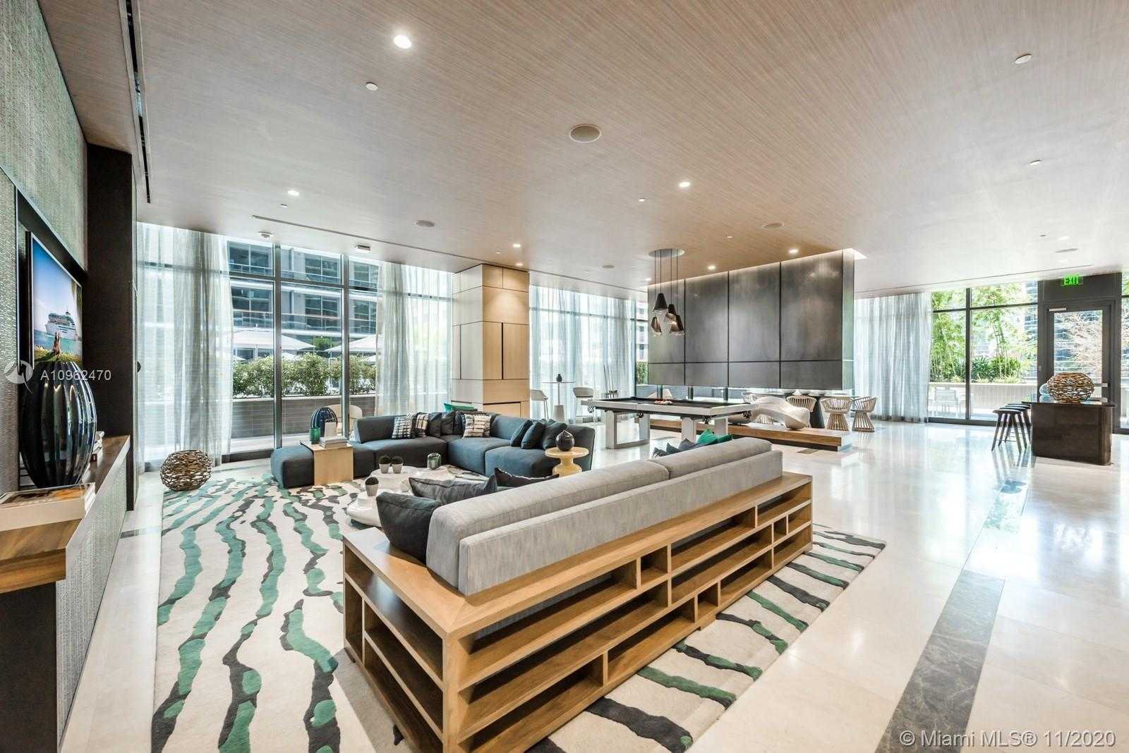 Small Image of 45 SOUTH WEST 9TH ST #2705, Miami Number 27