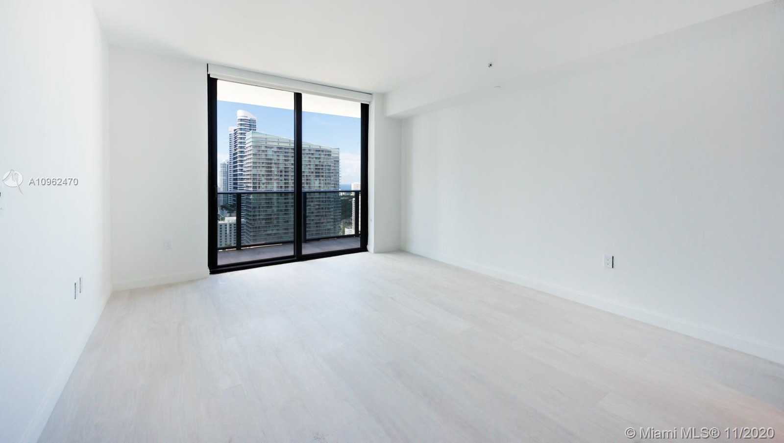 Small Image of 45 SOUTH WEST 9TH ST #2705, Miami Number 3