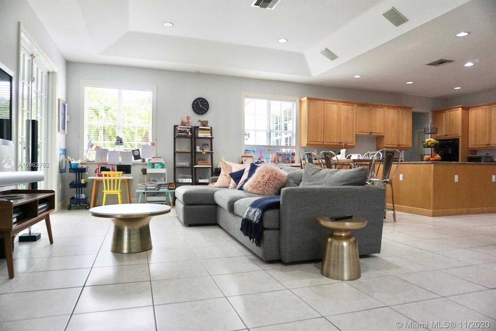 Small Image of 15551 SOUTH WEST 77TH AVE, Palmetto Bay Number 11