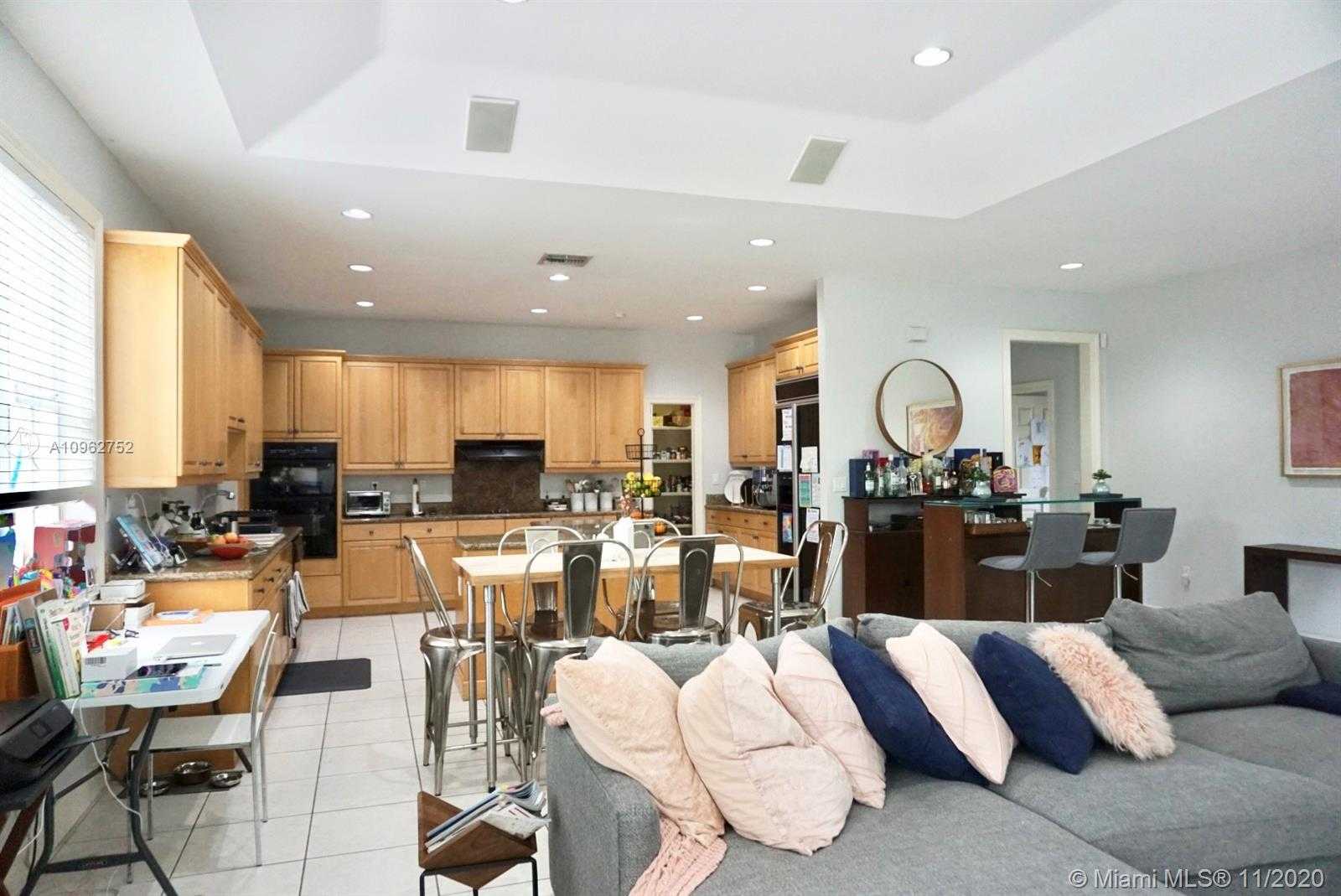 Small Image of 15551 SOUTH WEST 77TH AVE, Palmetto Bay Number 16
