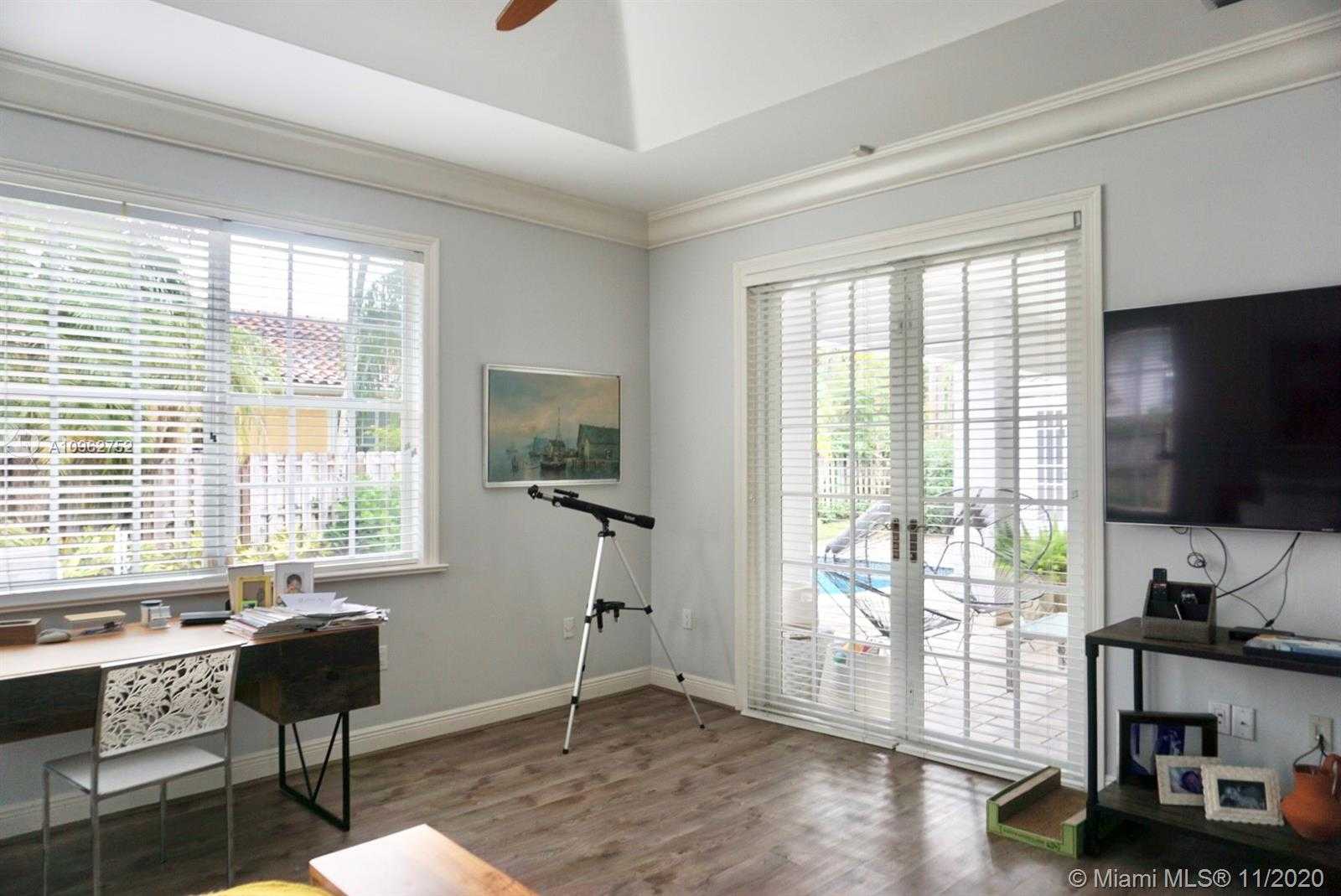 Small Image of 15551 SOUTH WEST 77TH AVE, Palmetto Bay Number 19