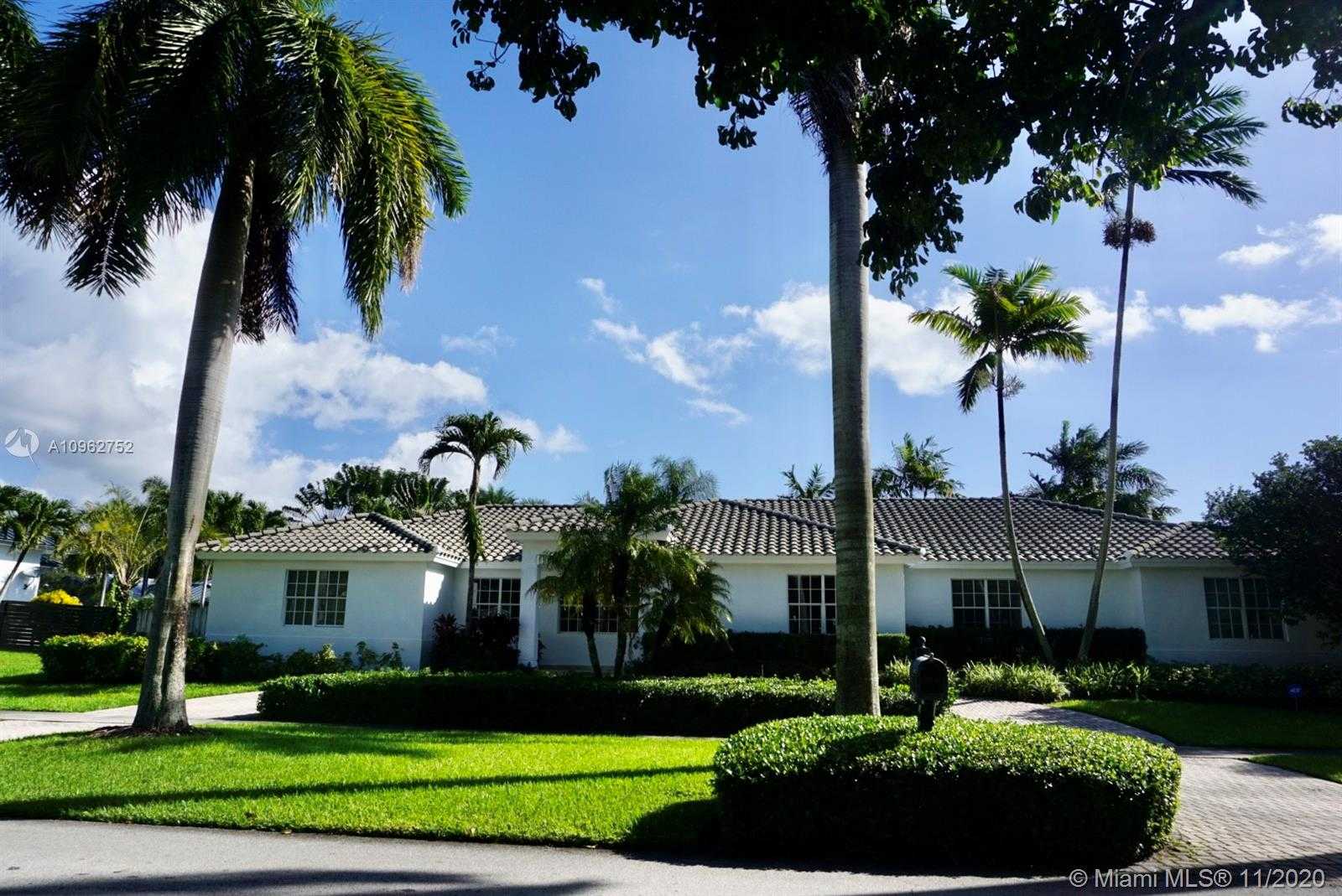 Small Image of 15551 SOUTH WEST 77TH AVE, Palmetto Bay Number 2
