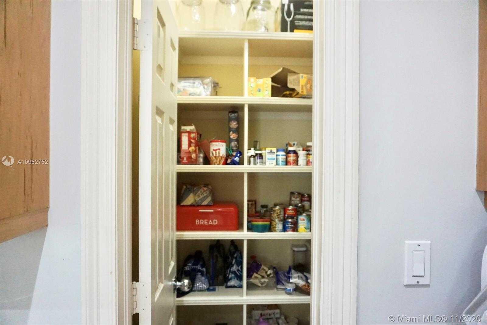 Small Image of 15551 SOUTH WEST 77TH AVE, Palmetto Bay Number 35