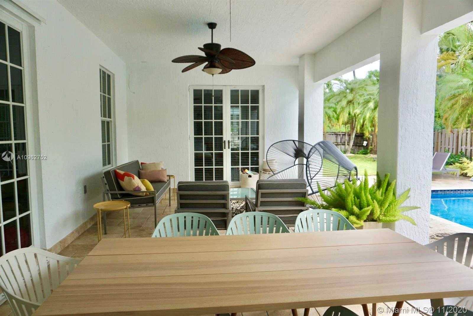 Small Image of 15551 SOUTH WEST 77TH AVE, Palmetto Bay Number 38