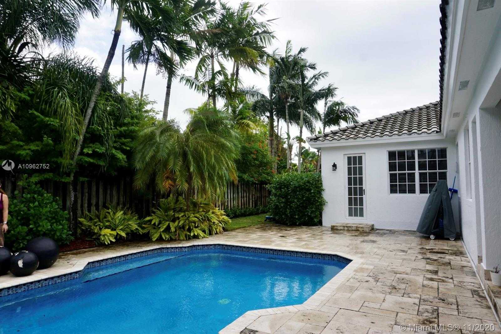 Small Image of 15551 SOUTH WEST 77TH AVE, Palmetto Bay Number 40