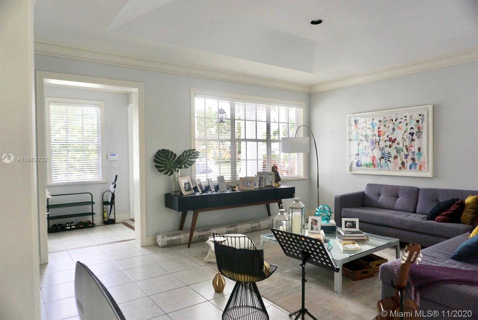 Small Image of 15551 SOUTH WEST 77TH AVE, Palmetto Bay Number 5