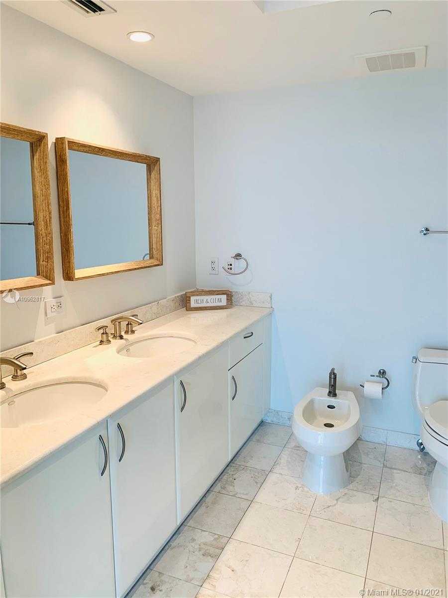 Small Image of 1331 BRICKELL BAY DR #BL-42, Miami Number 15
