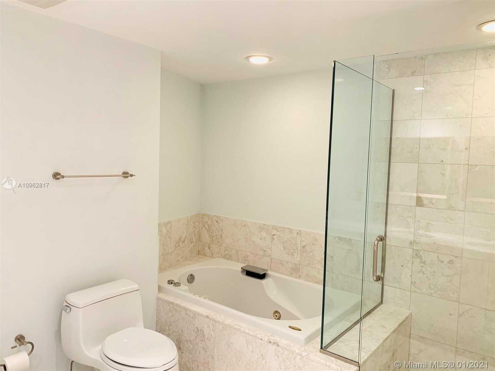 Small Image of 1331 BRICKELL BAY DR #BL-42, Miami Number 16