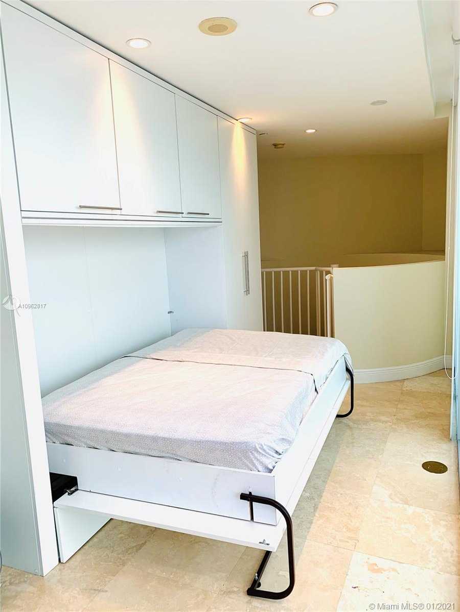Small Image of 1331 BRICKELL BAY DR #BL-42, Miami Number 19