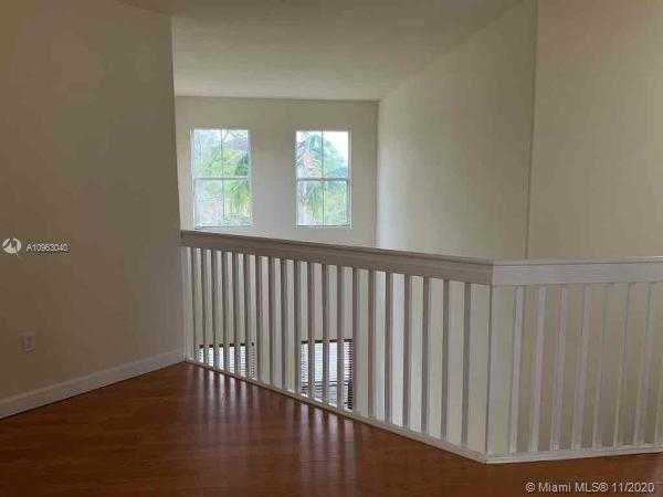 Small Image of 8861 NORTH WEST 184TH ST, Hialeah Number 31