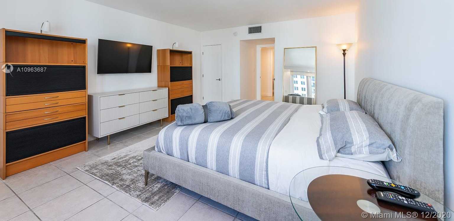 Small Image of 2301 COLLINS AVE #915, Miami Beach Number 23