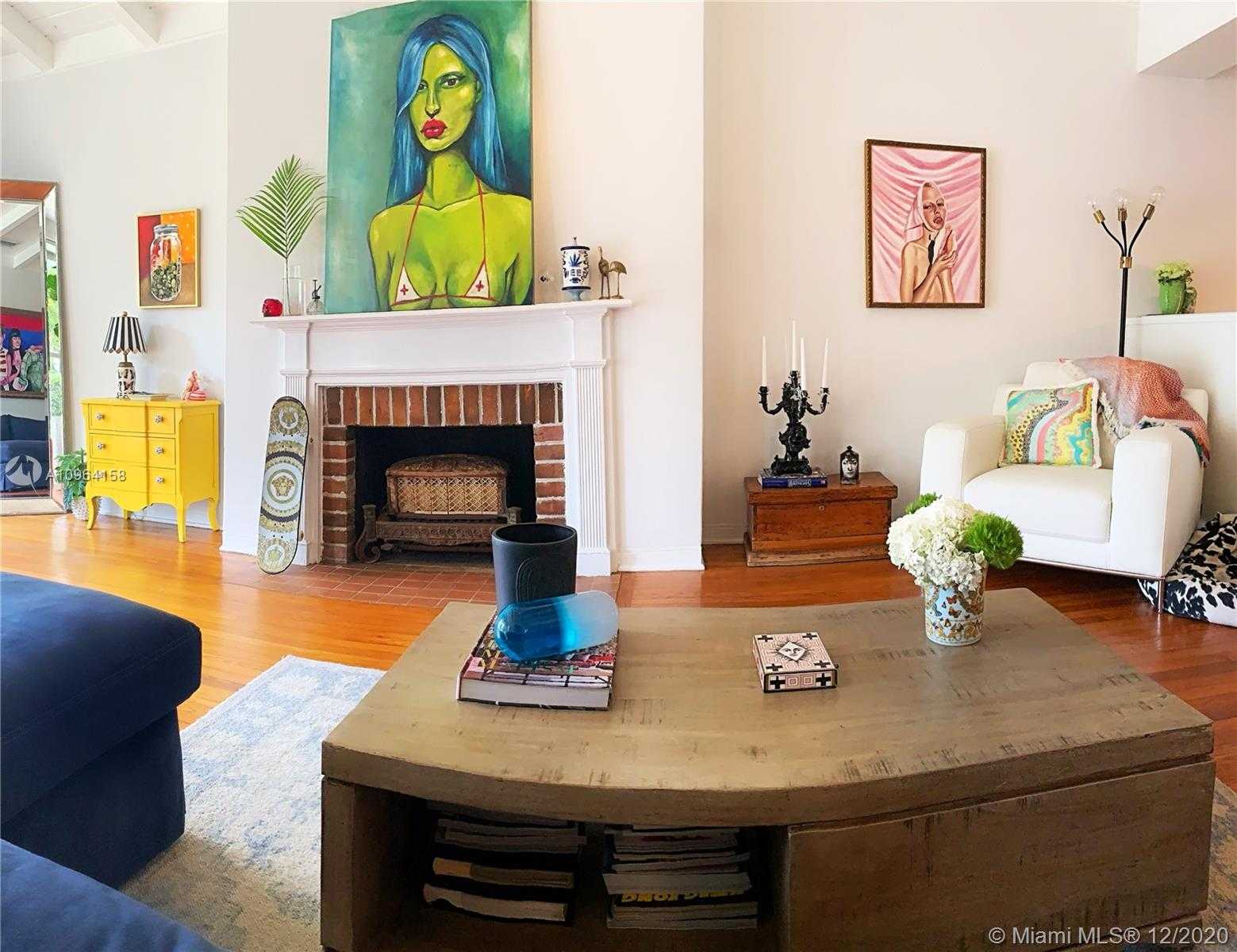 Small Image of 725 NORTH EAST 73RD ST, Miami Number 6