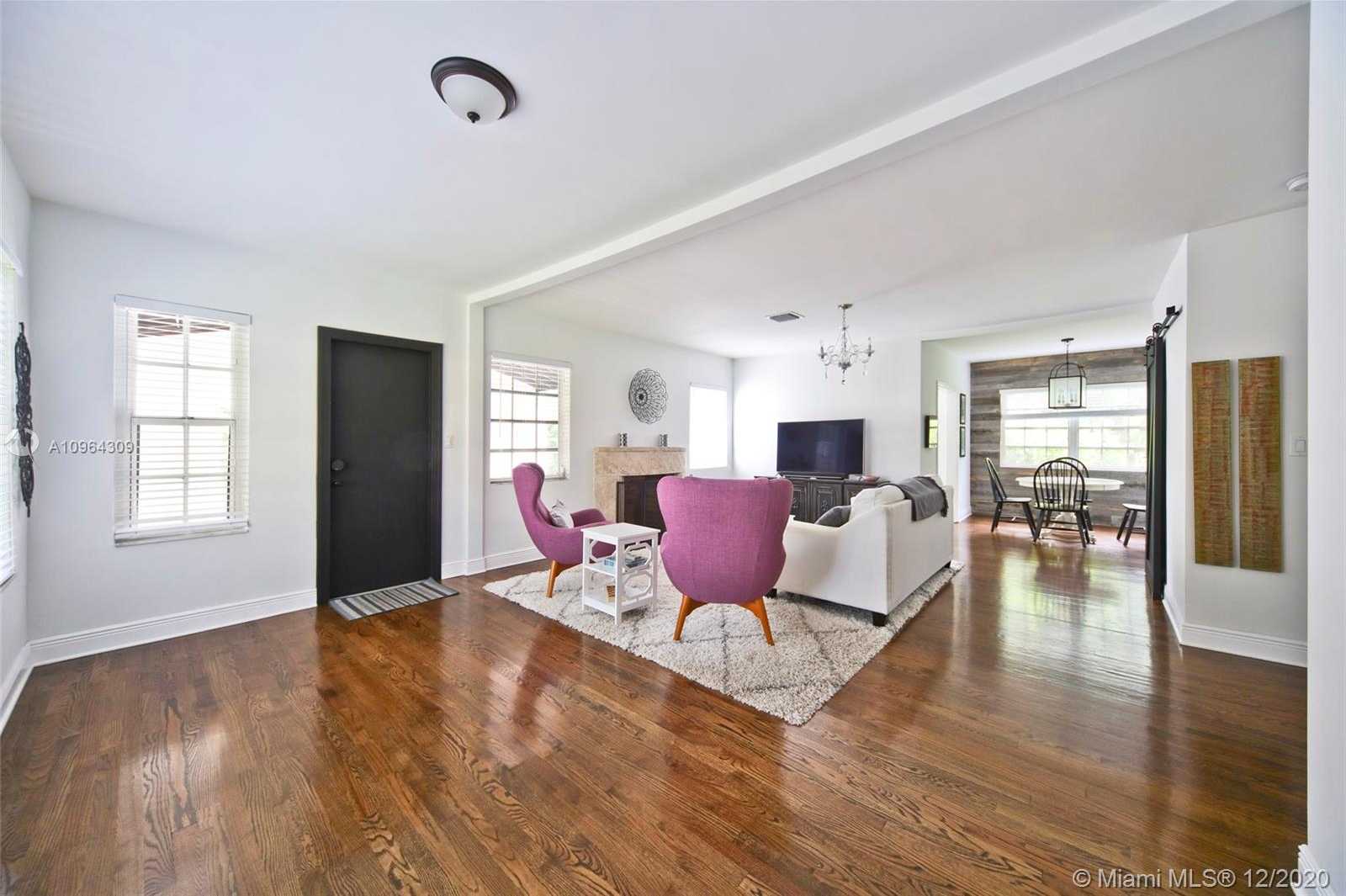 Small Image of 625 ZAMORA AVE, Coral Gables Number 3