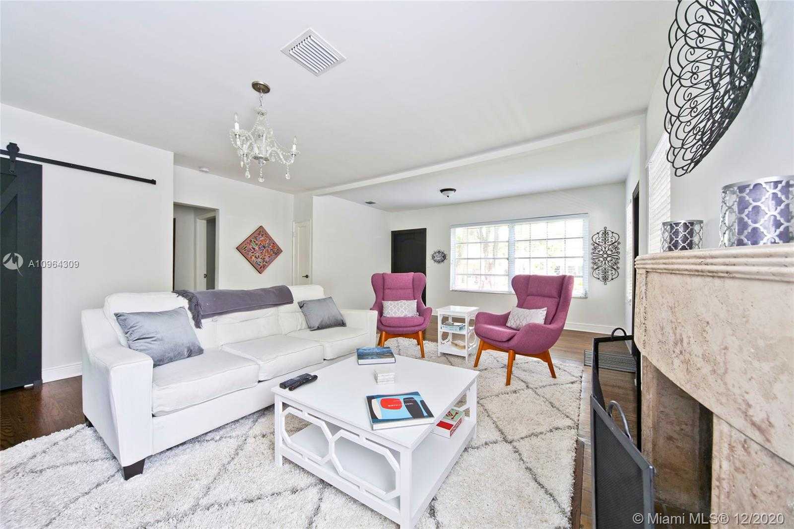 Small Image of 625 ZAMORA AVE, Coral Gables Number 5