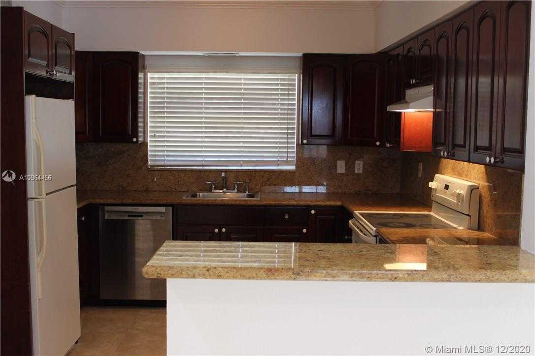 Small Image of 418 SAVONA AVE, Coral Gables Number 4