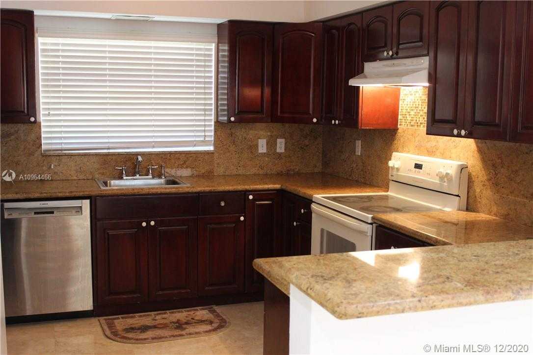 Small Image of 418 SAVONA AVE, Coral Gables Number 5