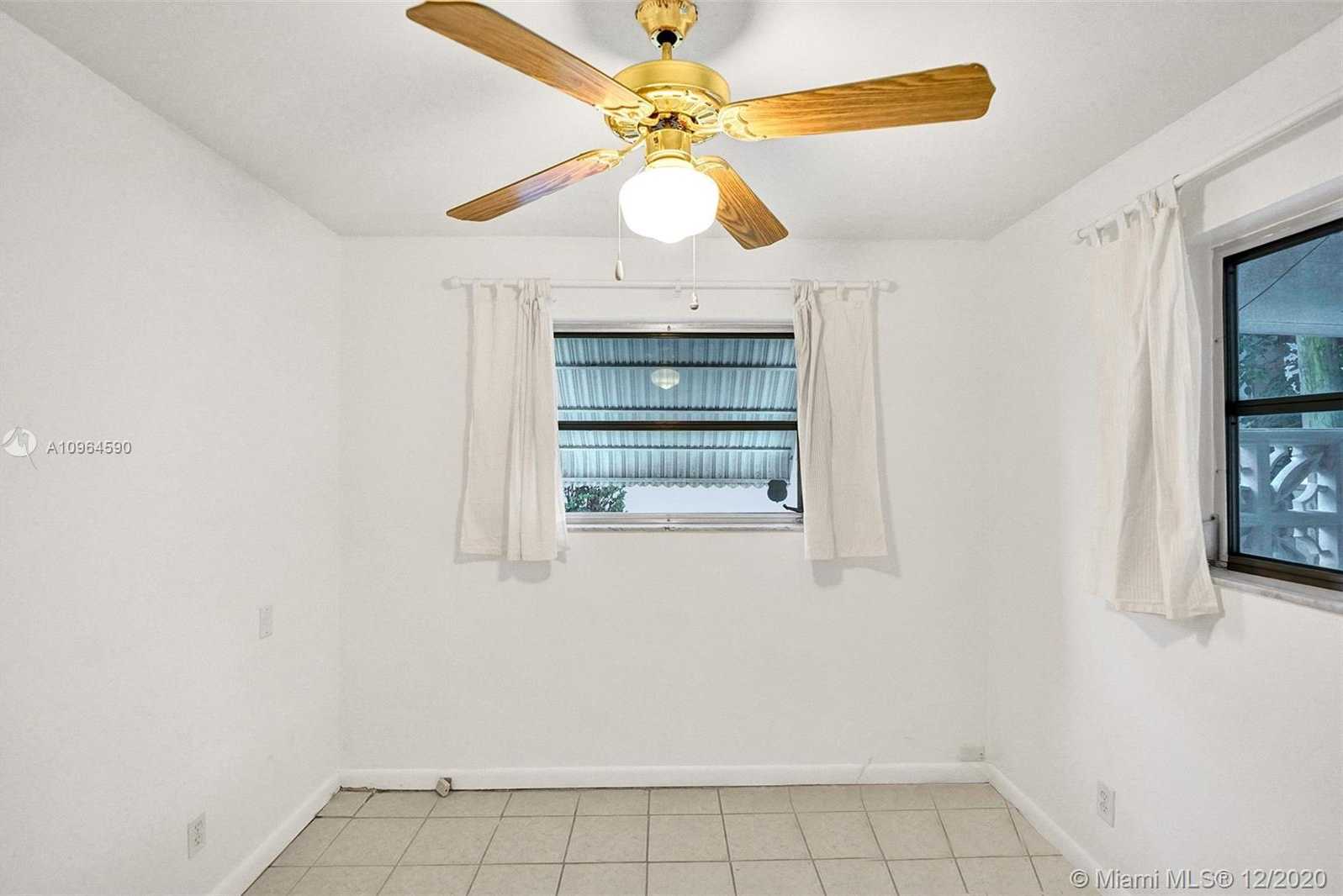 Small Image of 1902 NORTH WEST 45TH CT, Tamarac Number 15