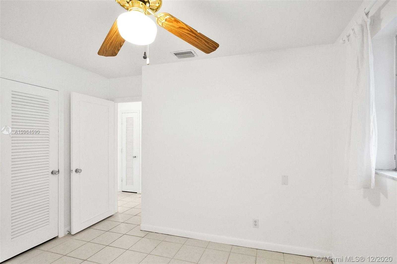 Small Image of 1902 NORTH WEST 45TH CT, Tamarac Number 16