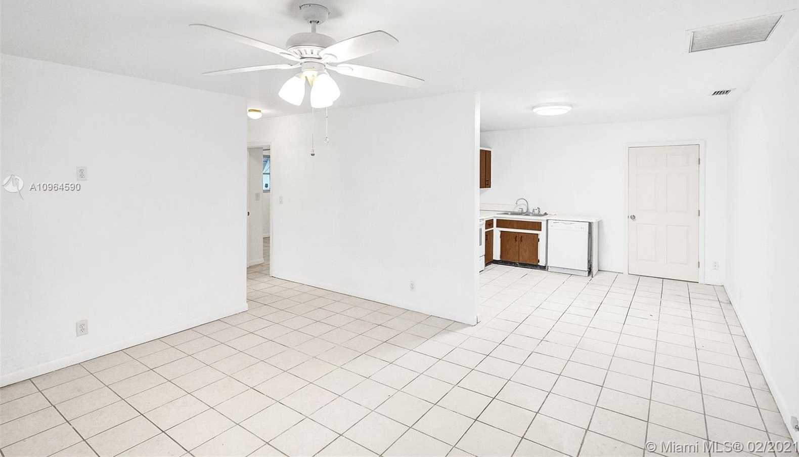 Small Image of 1902 NORTH WEST 45TH CT, Tamarac Number 19