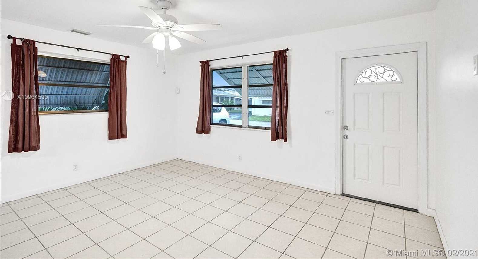 Small Image of 1902 NORTH WEST 45TH CT, Tamarac Number 2