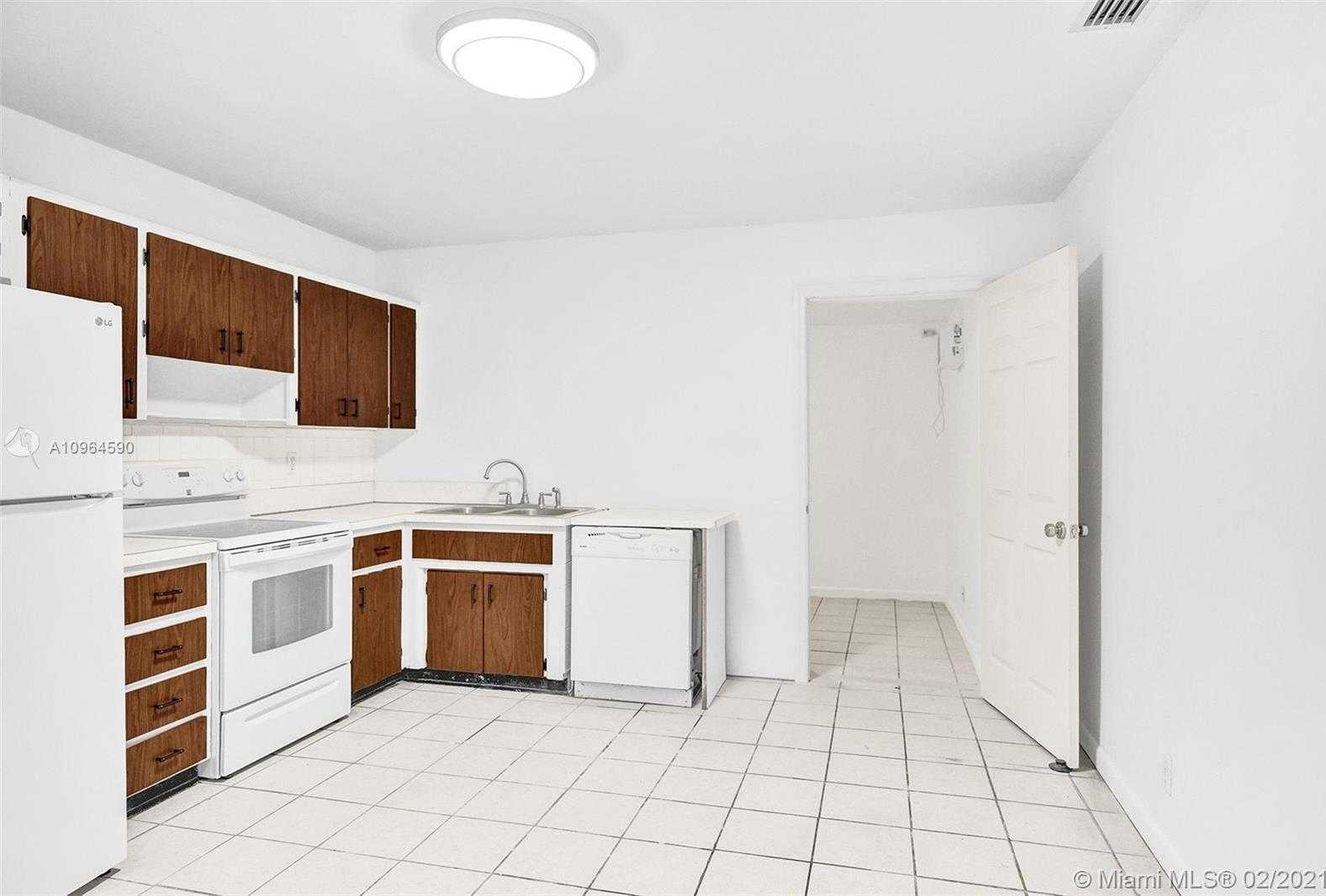 Small Image of 1902 NORTH WEST 45TH CT, Tamarac Number 25