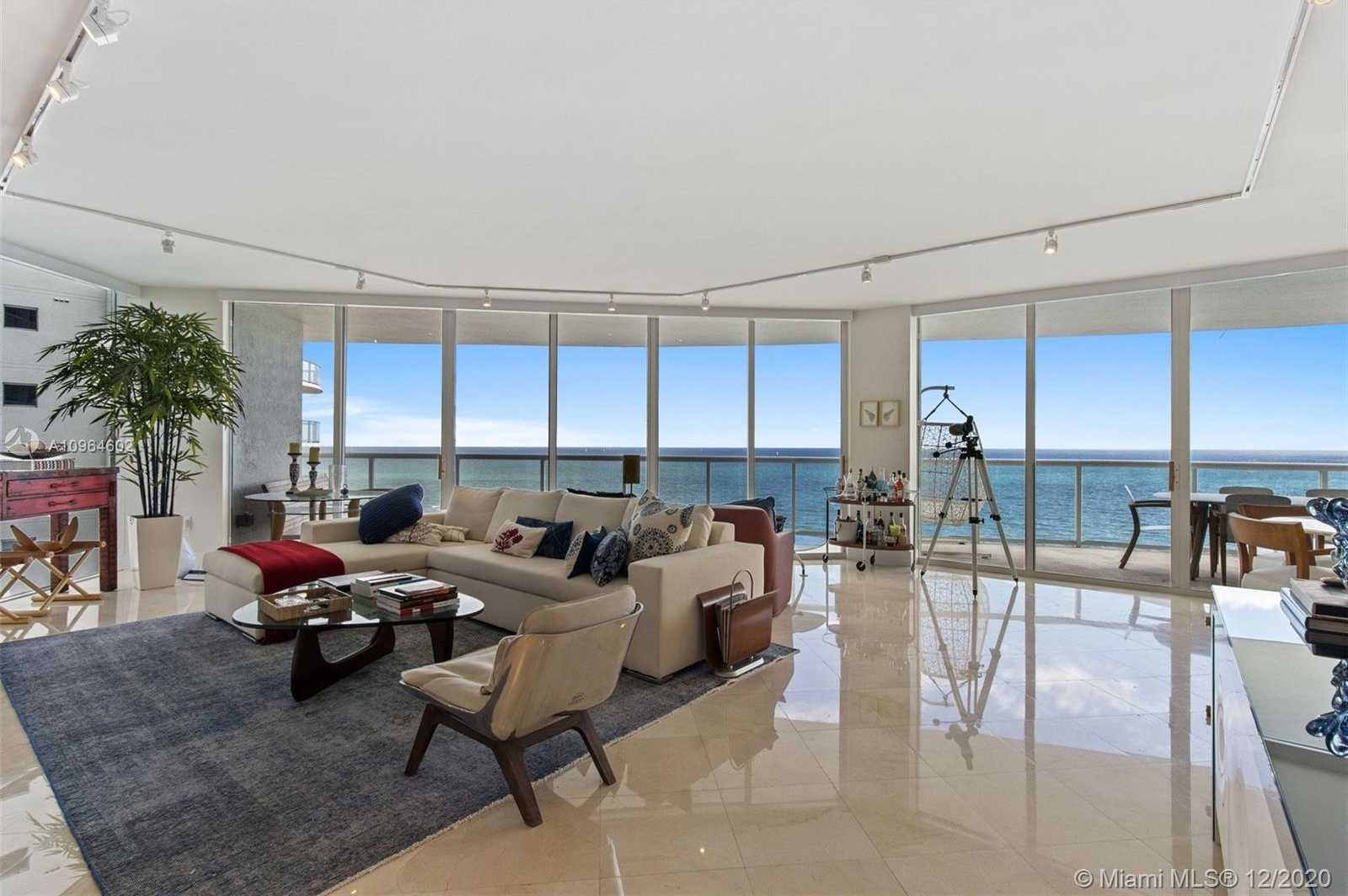 Small Image of 18671 COLLINS AVE #1602, Sunny Isles Beach Number 3