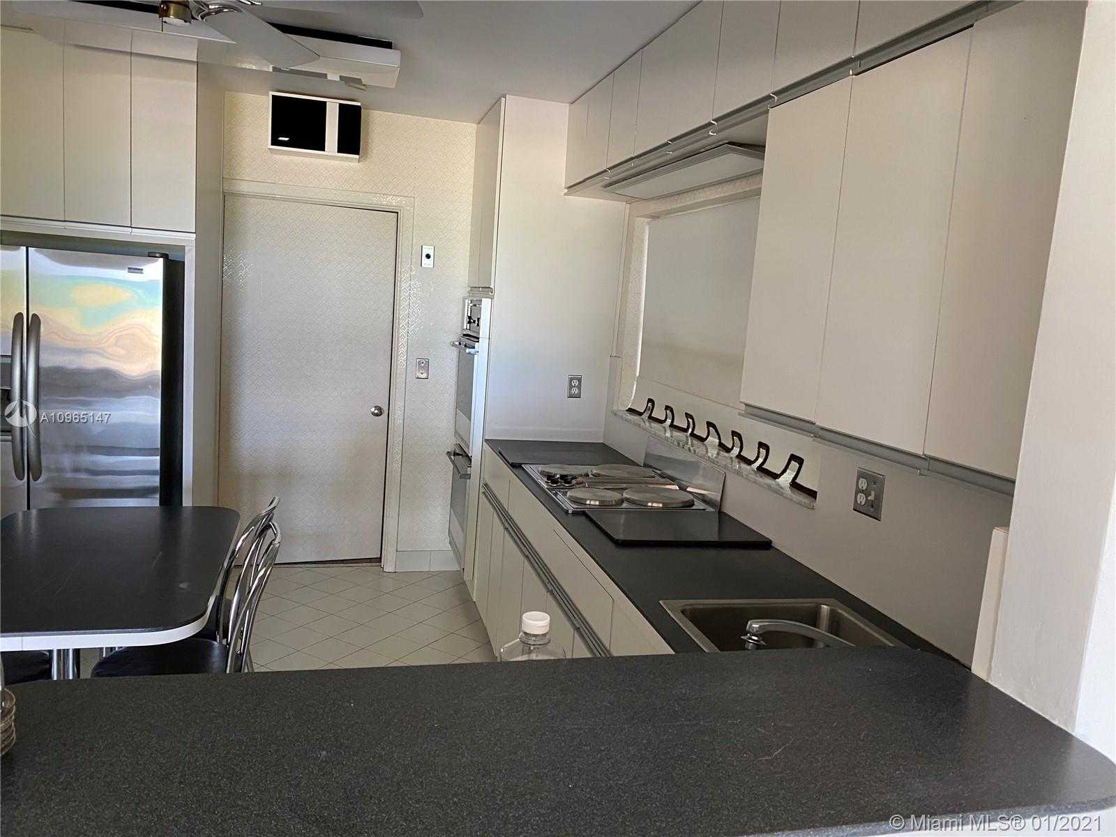 Small Image of 185 OCEAN BLVD, Golden Beach Number 26