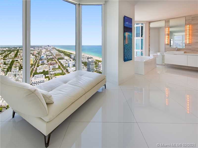 Small Image of 300 SOUTH POINTE DR #LPH2, Miami Beach Number 15