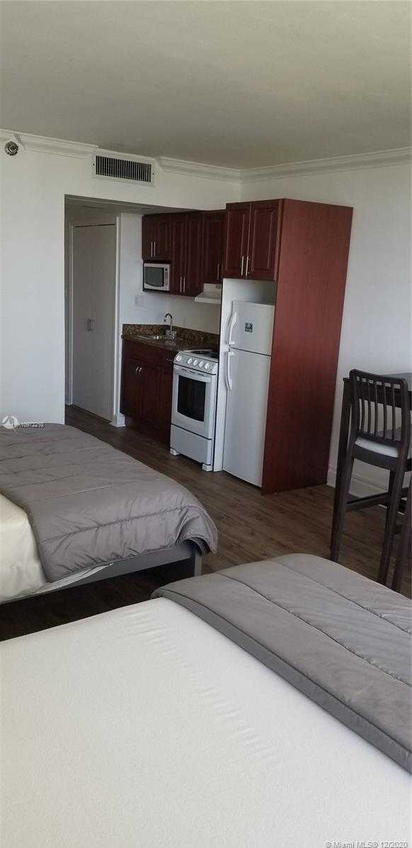 Small Image of 19201 COLLINS AVE #1043, Sunny Isles Beach Number 16