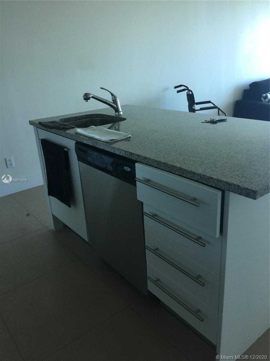 Small Image of 888 BISCAYNE BLVD #1811, Miami Number 9