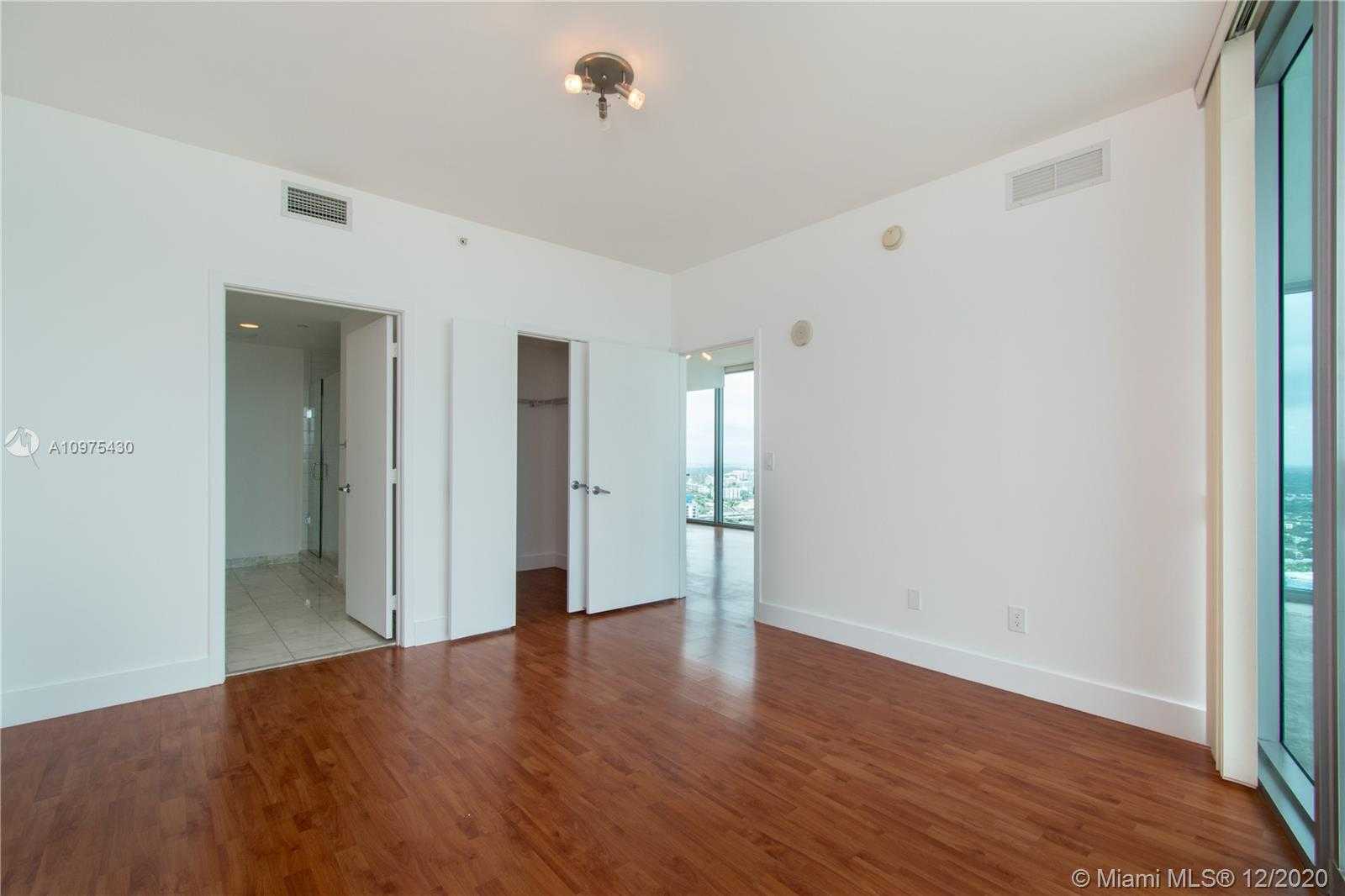 Small Image of 888 BISCAYNE BLVD #4112, Miami Number 18