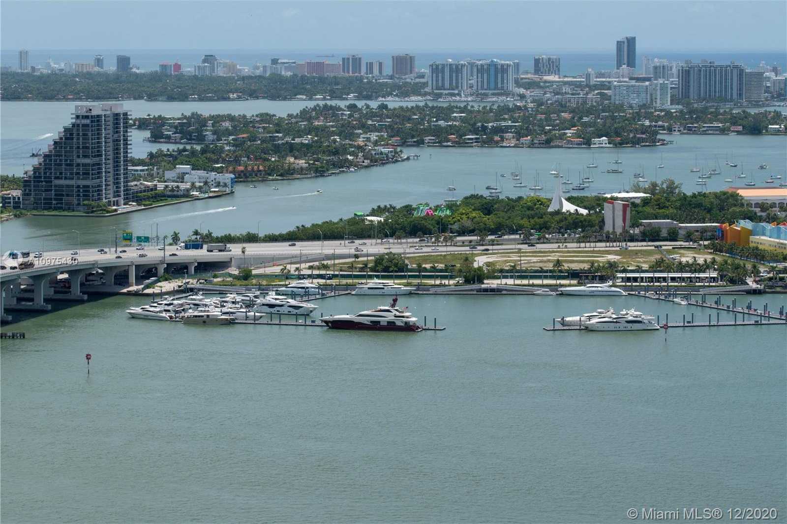 Small Image of 888 BISCAYNE BLVD #4112, Miami Number 25