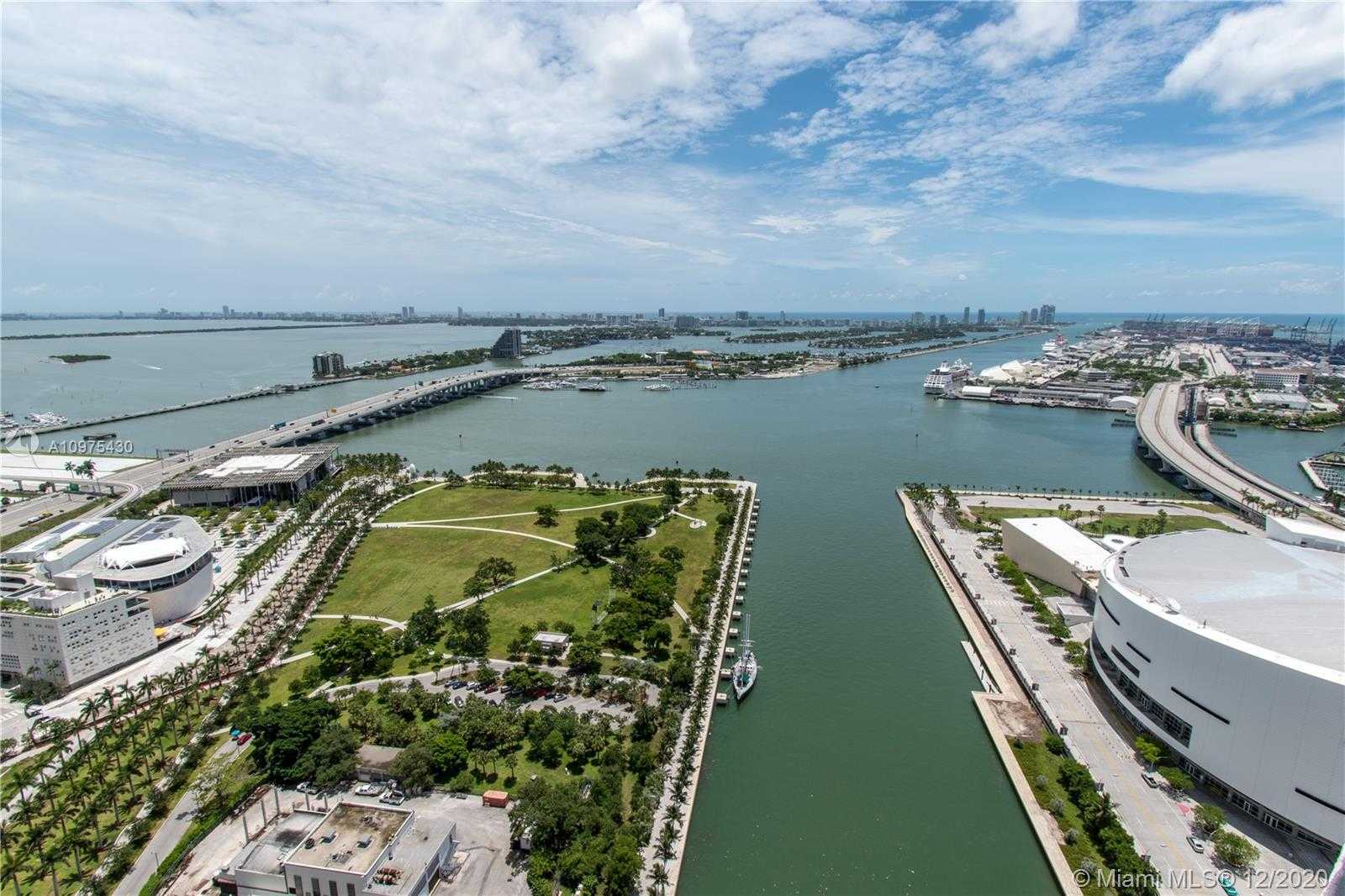 Small Image of 888 BISCAYNE BLVD #4112, Miami Number 30