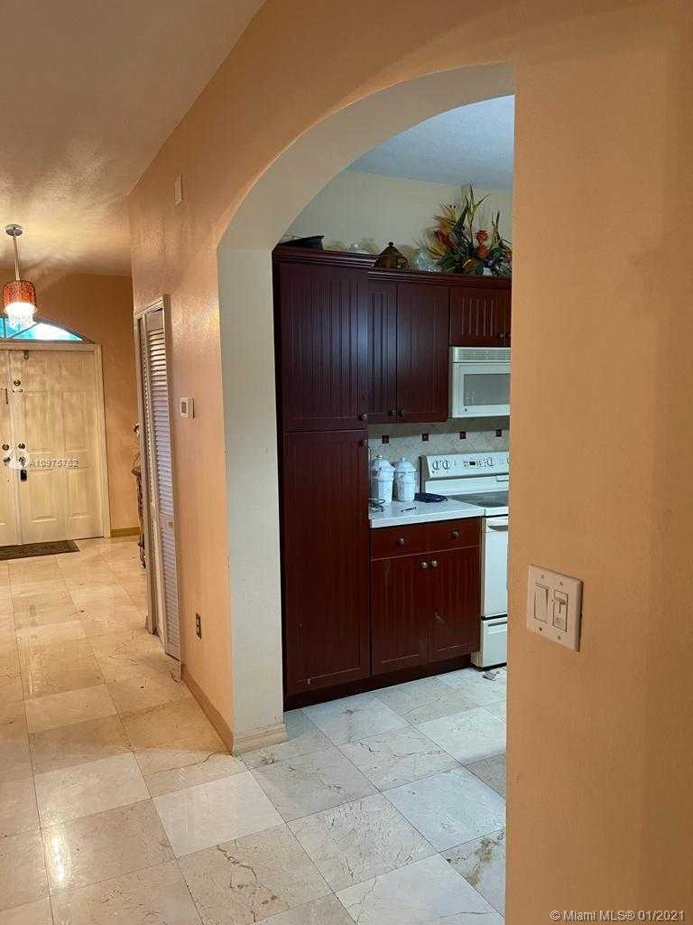 Small Image of 2714 SOUTH WEST 137TH TER #2714, Miramar Number 10